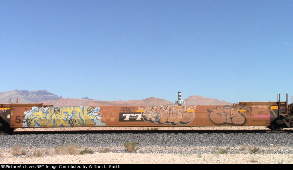 WB Unit Container Frt at Erie NV -97